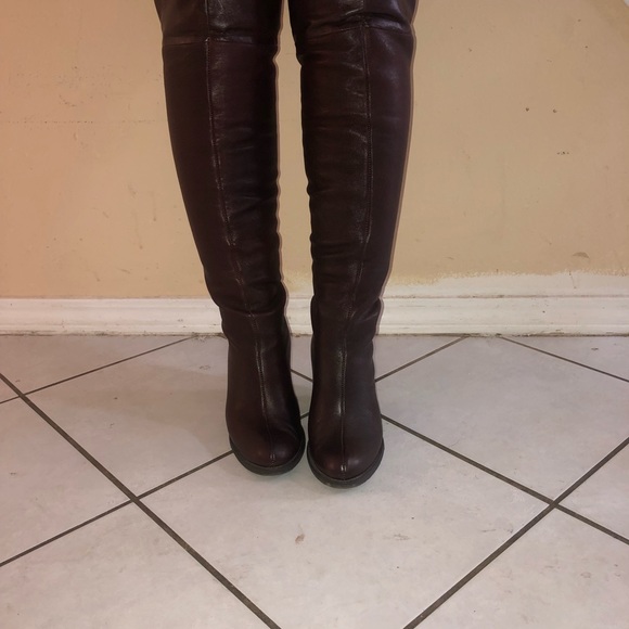 Leather boots - Picture 2 of 15